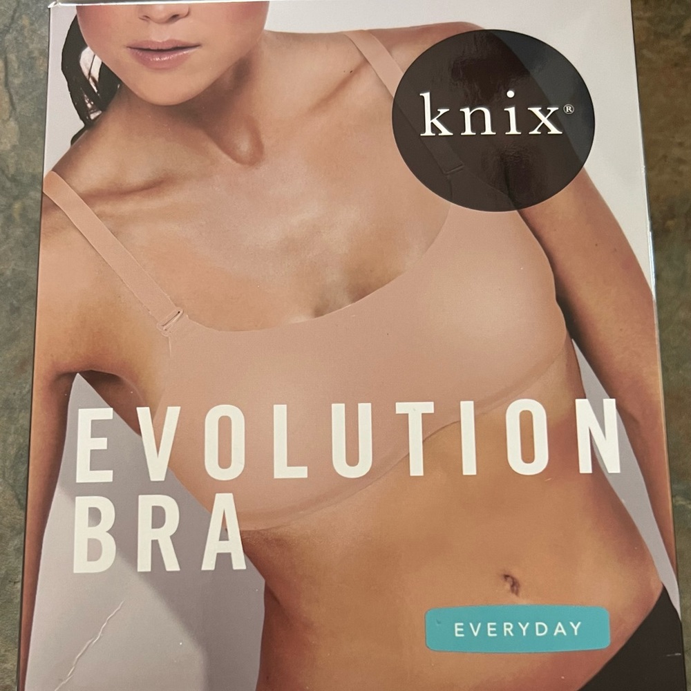 Knix bra evolution 2/ color bra size 8